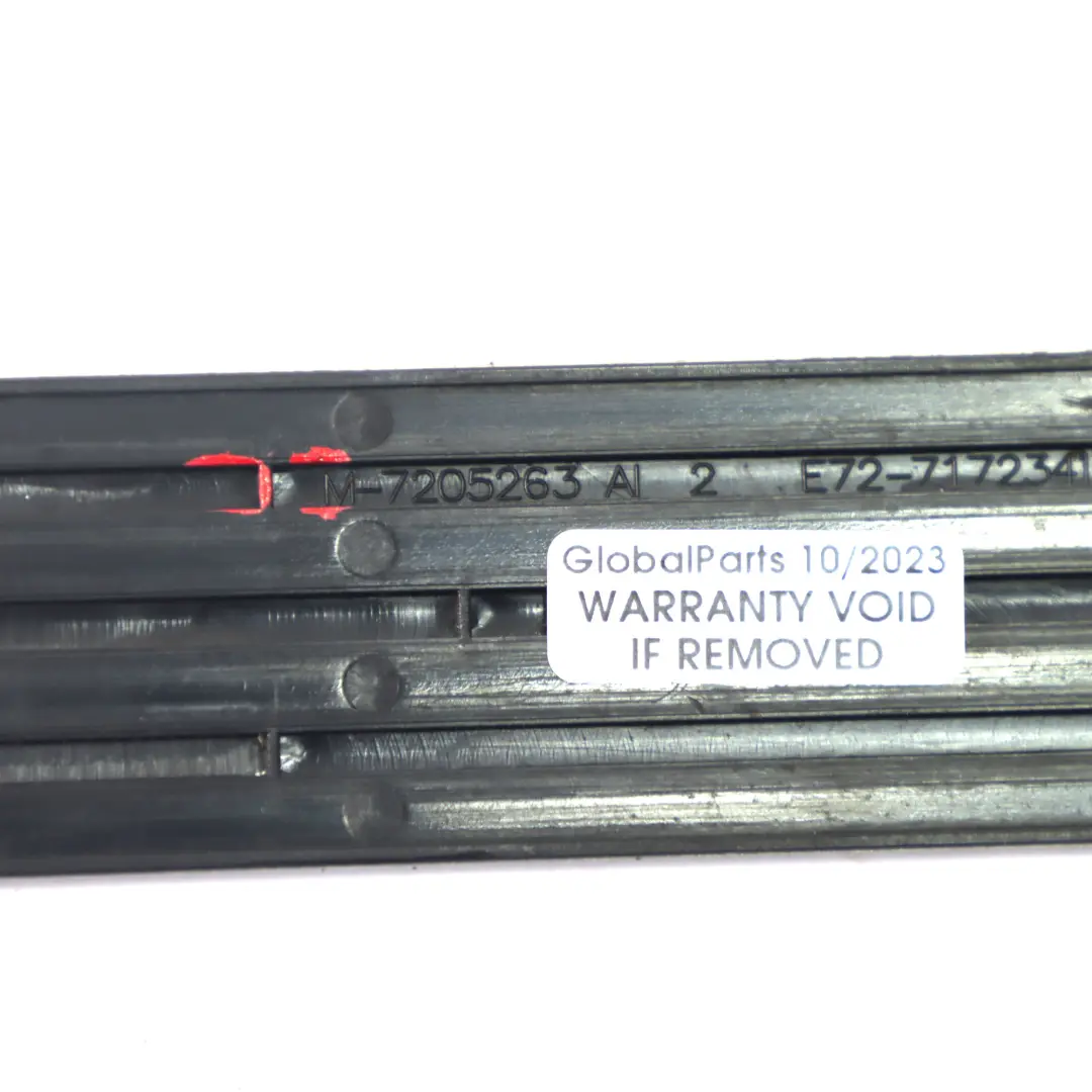 Coperchio Ingresso Porta Anteriore Destra Sinistra Piato per BMW E70 M Sport con numero di parte 7205263 BMW E70 M Sport Coperchio Ingresso Porta Anteriore Destra Sinistra Piato - SKU 7205263 - Numero di parte 7205263