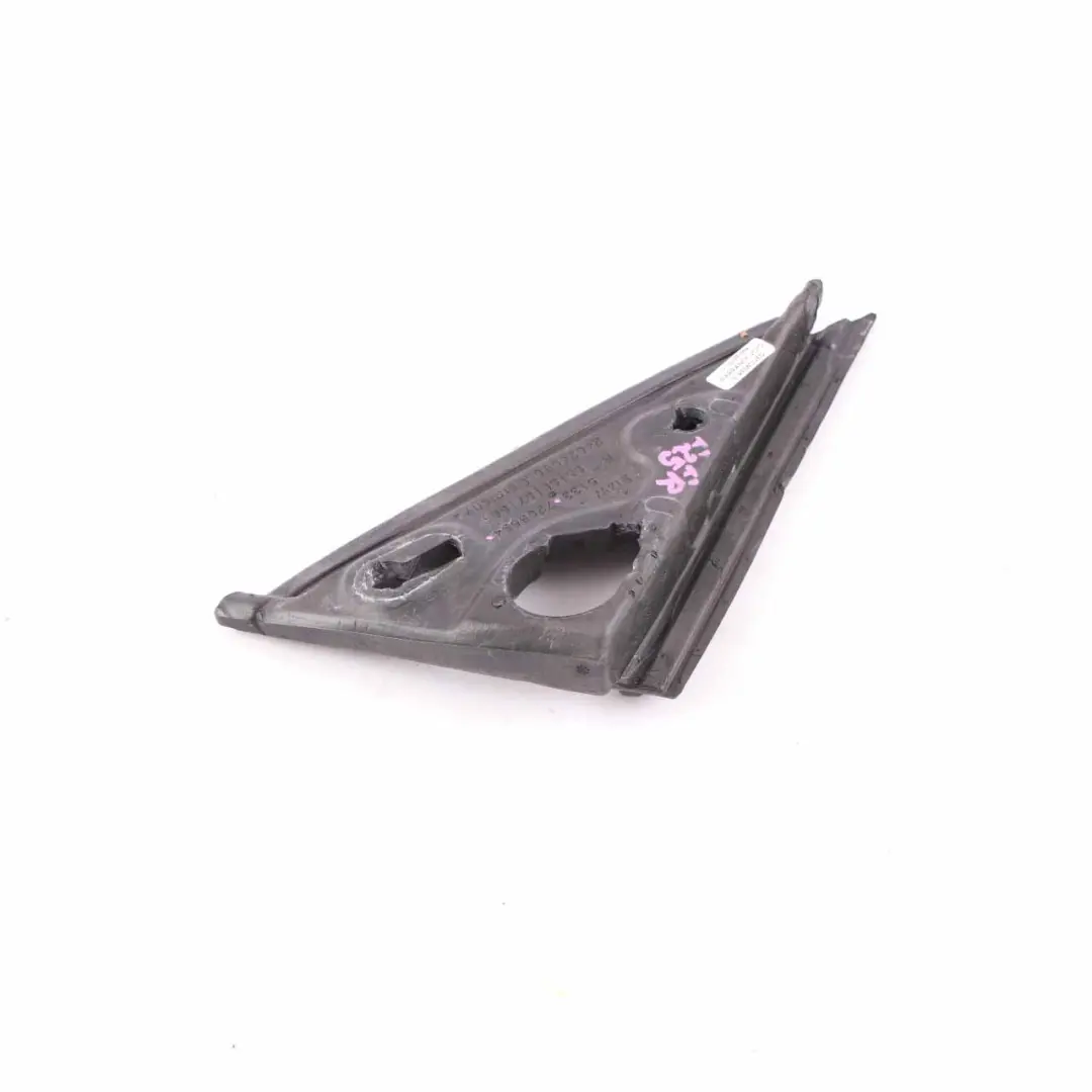 Guarnizione specchietto retrovisore BMW X3 F25 Isolamento esterno destro per con numero di parte 7205594 Guarnizione specchietto retrovisore BMW X3 F25 Isolamento esterno destro - SKU 7205594 - Numero di parte 7205594