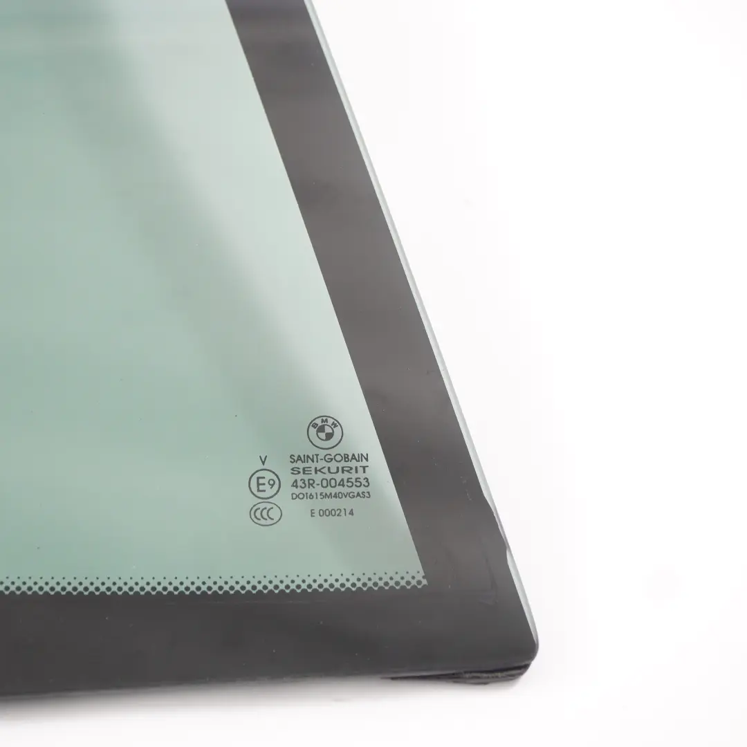 Szyba Karoseryjna Drzwi Prawy Tył Czarna AS3 do BMW X3 F25 o numerze 7205602 BMW X3 F25 Szyba Karoseryjna Drzwi Prawy Tył Czarna AS3 - SKU 7205602-1 - Numer Części 7205602