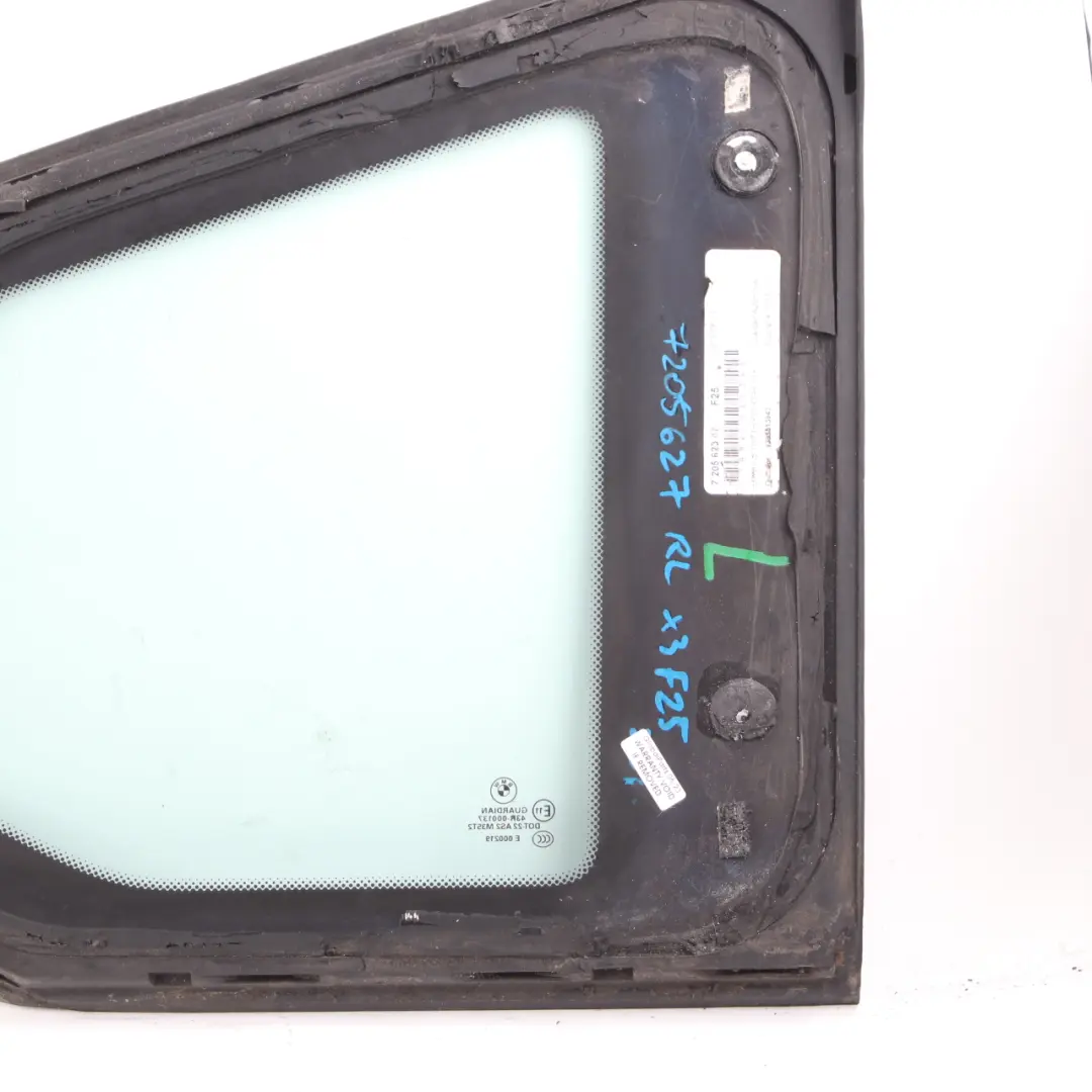 Vetro Laterale Fisso Posteriore Sinistro Quartiere Verde AS2 per BMW X3 F25 con numero di parte 7205627 BMW X3 F25 Vetro Laterale Fisso Posteriore Sinistro Quartiere Verde AS2 - SKU 7205627 - Numero di parte 7205627