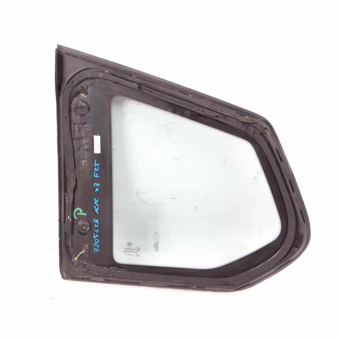 Vitrage latéral arrière droit fixe AS2 Vert pour BMW X3 F25 à propos du numéro de pièce 7205628 BMW X3 F25 Vitrage latéral arrière droit fixe AS2 Vert - SKU 7205628 - Numéro de pièce 7205628
