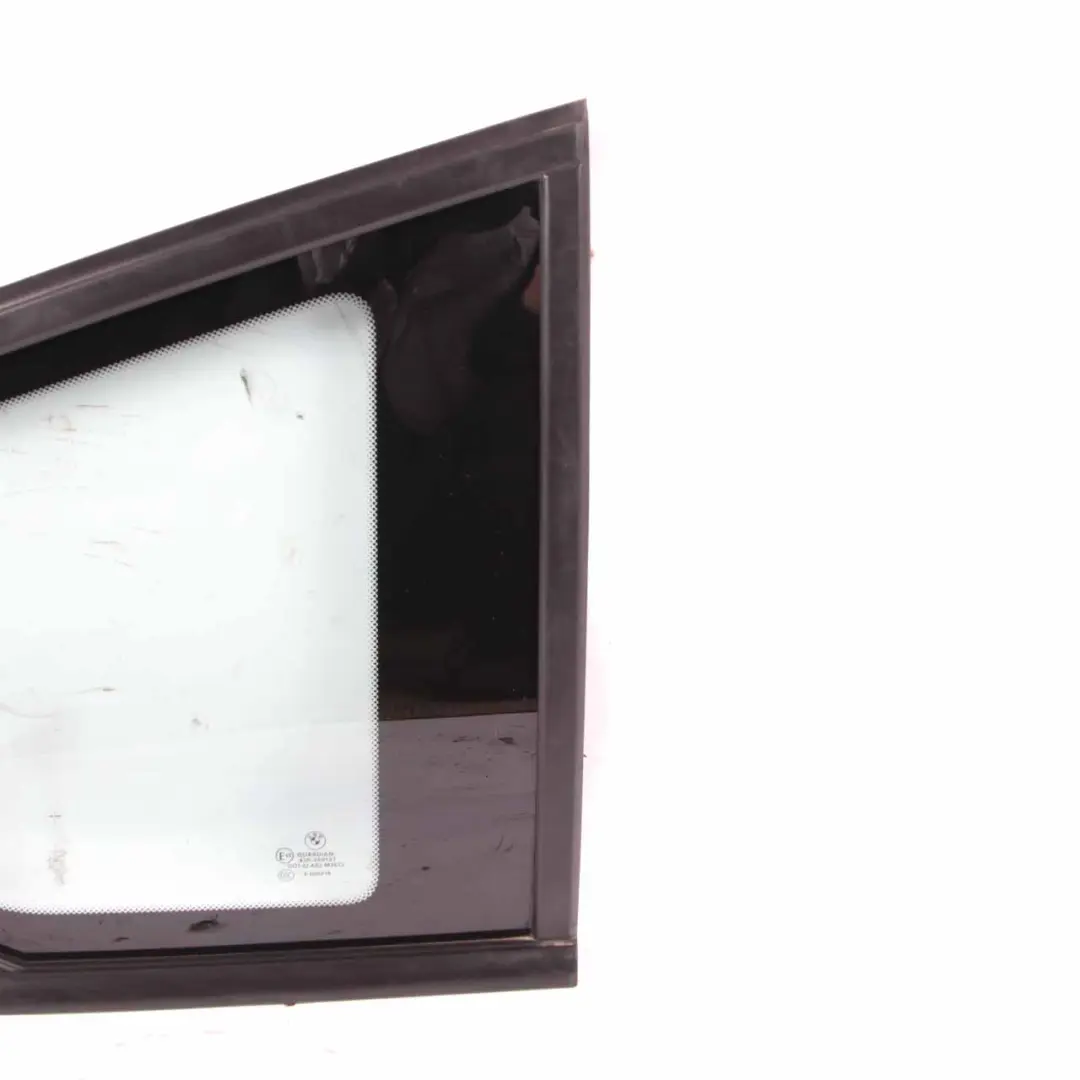 Cristal Lateral Fijo Trasero Derecho AS2 Verde para BMW X3 F25 con número de pieza 7205628 BMW X3 F25 Cristal Lateral Fijo Trasero Derecho AS2 Verde - SKU 7205628 - Número de pieza 7205628