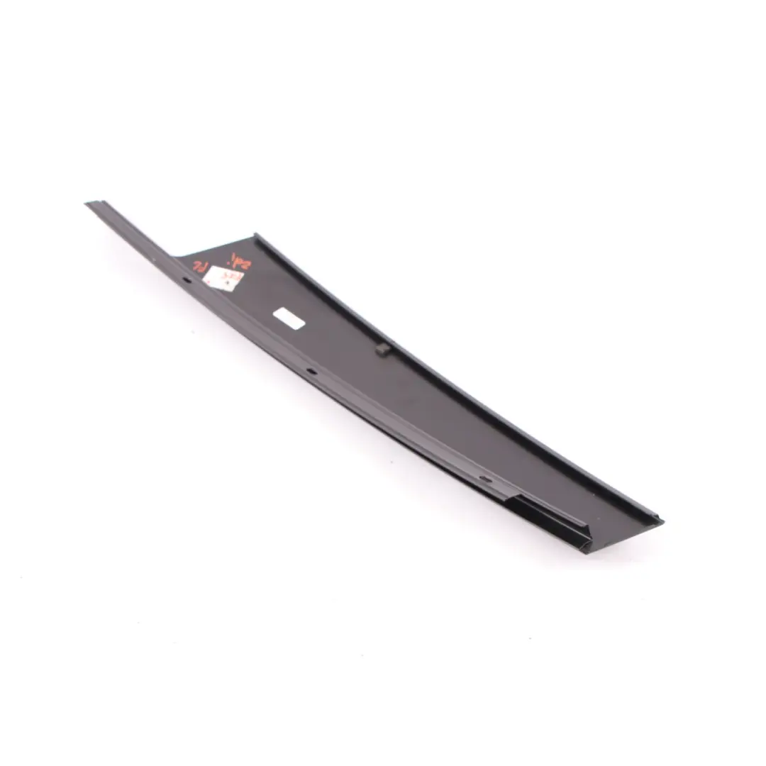 Tapa Columna B Puerta Delantera Izquierda Negro para BMW X3 F25 con número de pieza 7205707 BMW X3 F25 Tapa Columna B Puerta Delantera Izquierda Negro - SKU 7205707 - Número de pieza 7205707