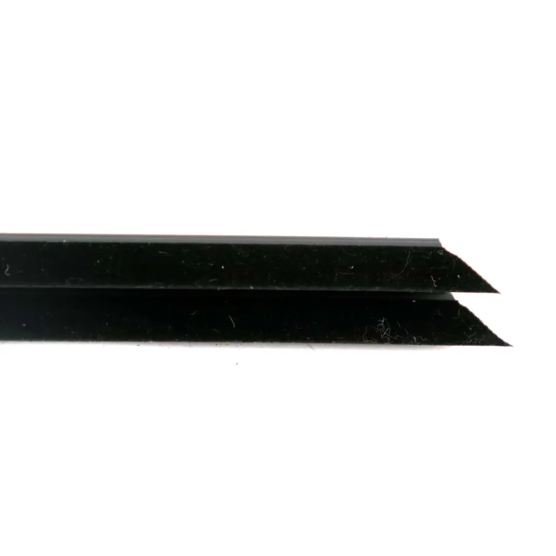 BMW X3 F25 Joint canal l'intérieur porte bande garniture avant droite - SKU 7205718 - Numéro de pièce 7205718