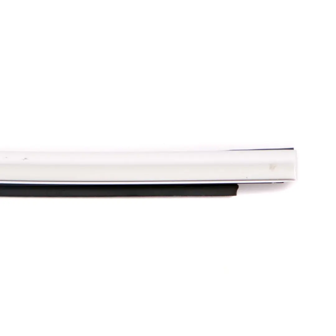 Coprire la porta esterna posteriore sinistra Alu Matt per BMW X3 F25 con numero di parte 7205743 BMW X3 F25 Coprire la porta esterna posteriore sinistra Alu Matt - SKU 7205743 - Numero di parte 7205743