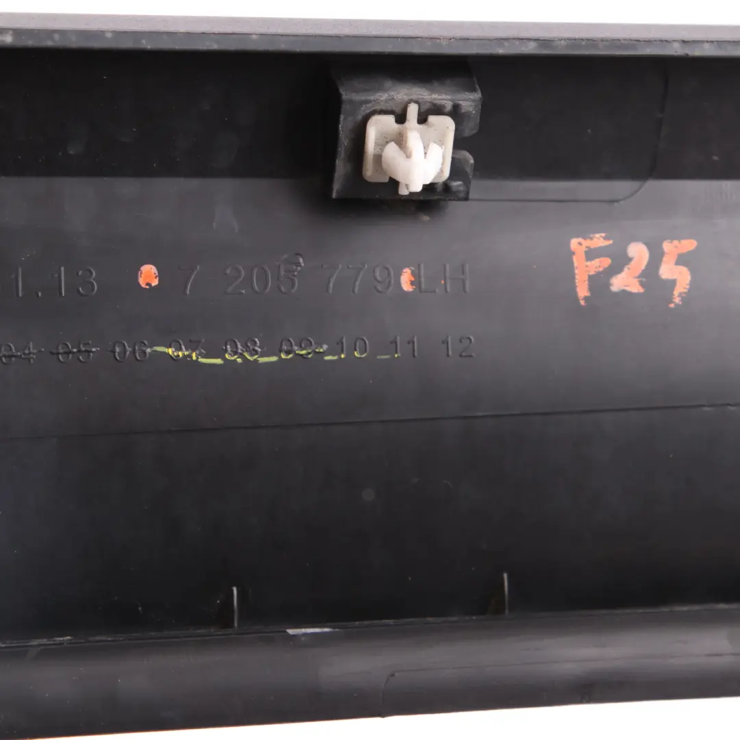 F25Moulure Garniture Cache Bascule Avant Gauche pour BMW X3 à propos du numéro de pièce 7205779 BMW X3 F25Moulure Garniture Cache Bascule Avant Gauche - SKU 7205779 - Numéro de pièce 7205779