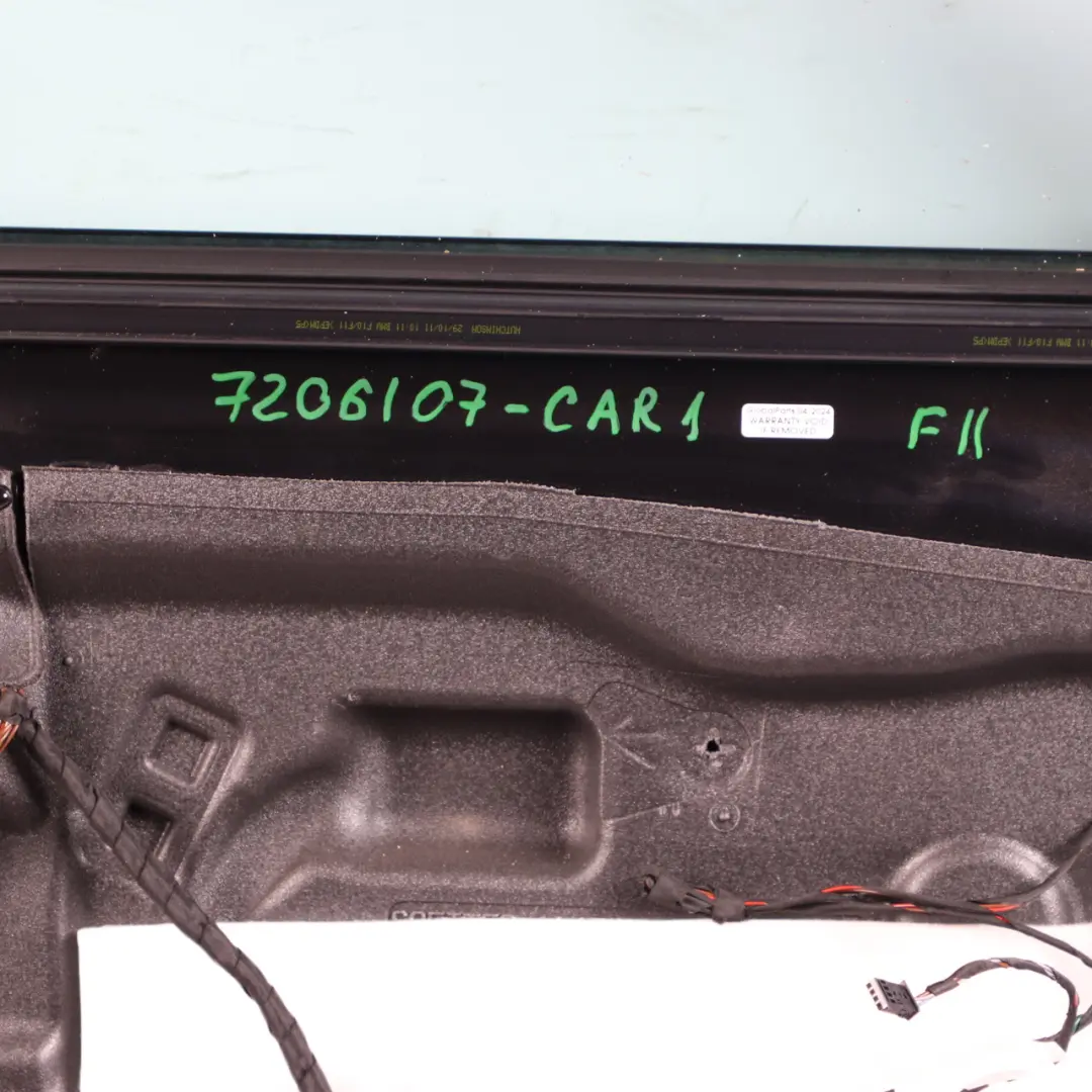 Door Front Left N/S Carbonschwarz Carbon Black Metallic - 416 to BMW F10 F11 with Part number 7206107 BMW F10 F11 Door Front Left N/S Carbonschwarz Carbon Black Metallic - 416 - SKU 7206107-CAR1 - Part number 7206107