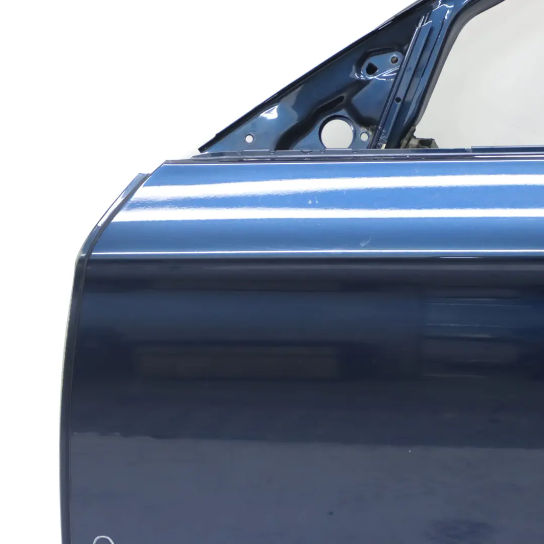 Porta anteriore sinistra F11 Deep Sea Blue Metallic - A76 per BMW F10 con numero di parte 7206107 BMW F10 Porta anteriore sinistra F11 Deep Sea Blue Metallic - A76 - SKU 7206107-DSB - Numero di parte 7206107