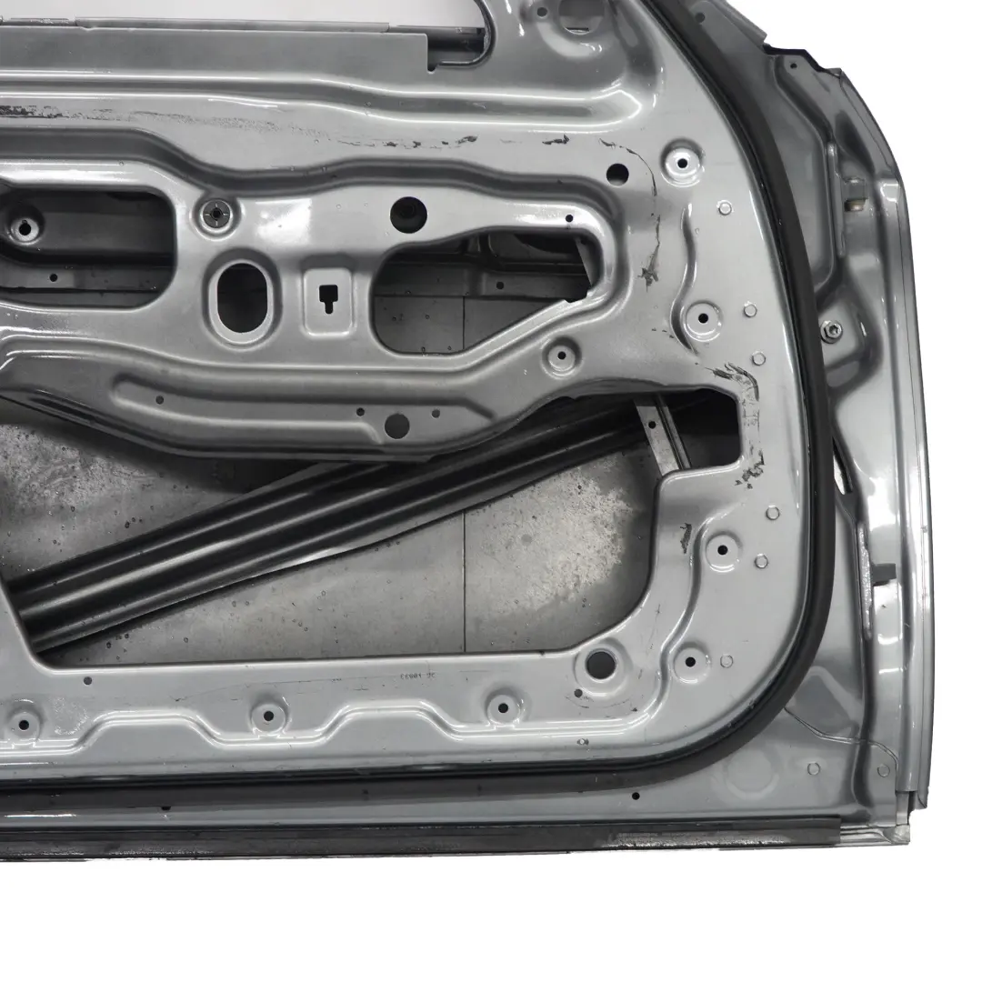 BMW F10 F11 Drzwi Lewe Przednie Spacegrau Szary Metalik - A52 - SKU 7206107-SCG1 - Numer Części 7206107