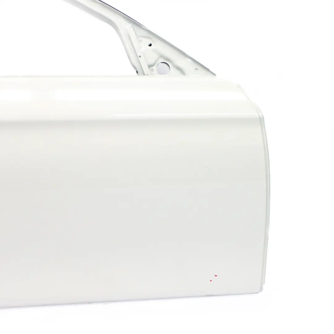 Porta anteriore destra F11 Alpinweiss Alpine White 3 - 300 per BMW F10 con numero di parte 7206108 BMW F10 Porta anteriore destra F11 Alpinweiss Alpine White 3 - 300 - SKU 7206108-AW1 - Numero di parte 7206108