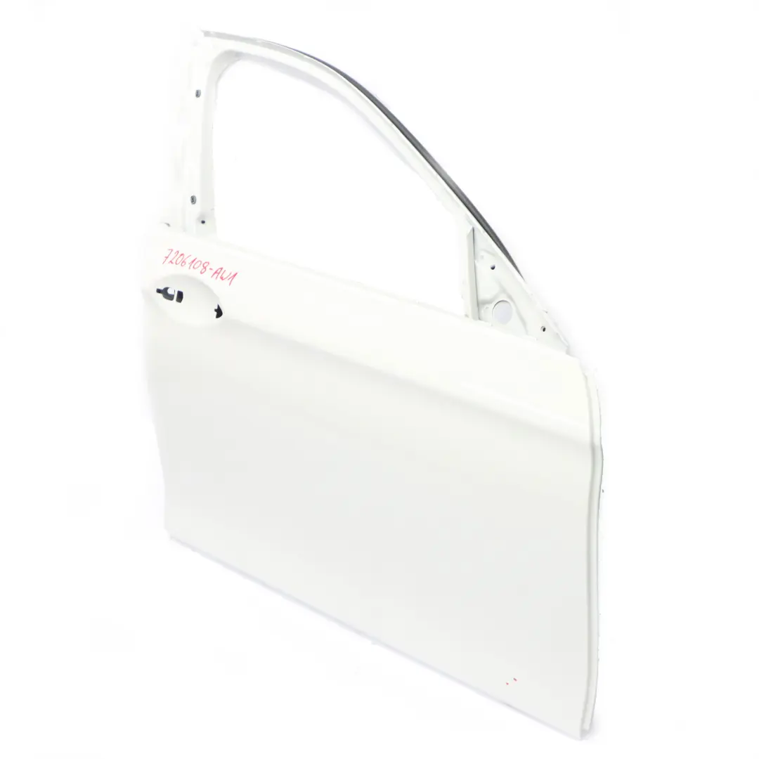 Porta anteriore destra F11 Alpinweiss Alpine White 3 - 300 per BMW F10 con numero di parte 7206108 BMW F10 Porta anteriore destra F11 Alpinweiss Alpine White 3 - 300 - SKU 7206108-AW1 - Numero di parte 7206108