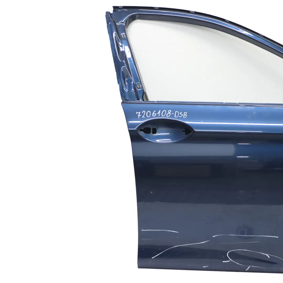 Puerta Delantera Derecha F11 Tiefseeblau Metallic - A76 para BMW F10 con número de pieza 7206108 BMW F10 Puerta Delantera Derecha F11 Tiefseeblau Metallic - A76 - SKU 7206108-DSB - Número de pieza 7206108