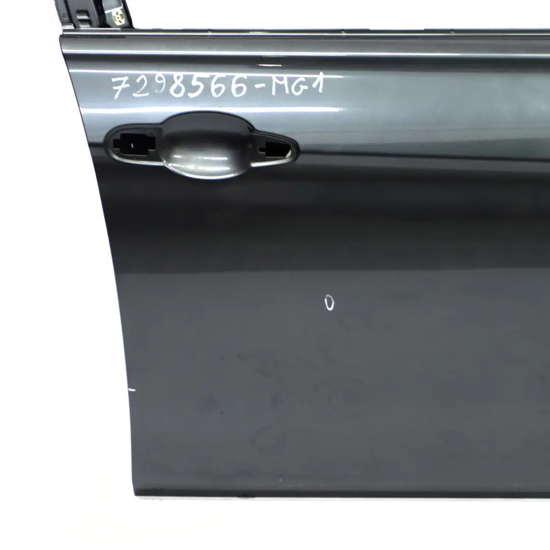 Tür vorne rechts F11 Mineralgrau Mineral Grau Metallic - B39 für BMW F10 mit Teilenummer 7206108 BMW F10 Tür vorne rechts F11 Mineralgrau Mineral Grau Metallic - B39 - SKU 7206108-MG1 - Teilenummer 7206108