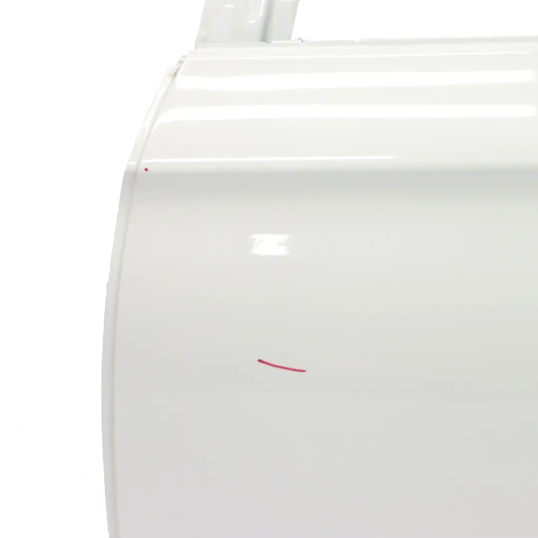 Puerta Trasera Izquierda Panel Revestimiento Alpinweiss Alpine White 300 para BMW F10 con número de pieza 7206113 BMW F10 Puerta Trasera Izquierda Panel Revestimiento Alpinweiss Alpine White 300 - SKU 7206113-AW1 - Número de pieza 7206113