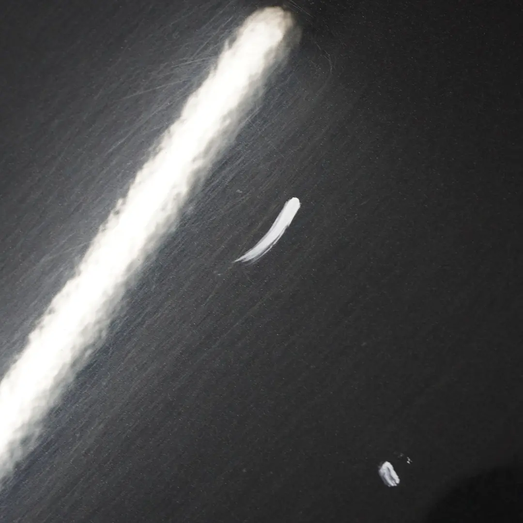 Tür hinten links Schwarz Saphir Metallic - 475 für BMW F10 Limousine mit Teilenummer 7206113 BMW F10 Limousine Tür hinten links Schwarz Saphir Metallic - 475 - SKU 7206113-BS1 - Teilenummer 7206113