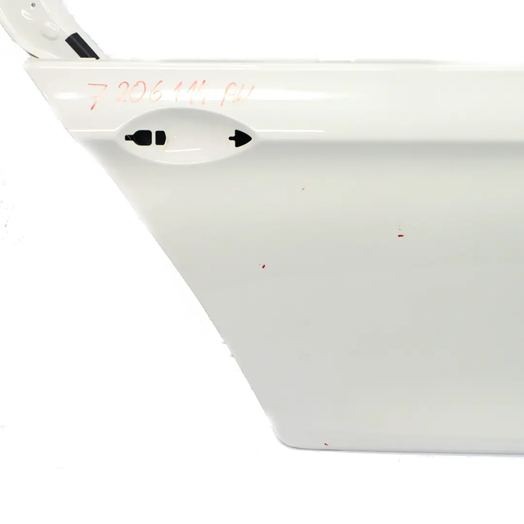 Porta posteriore destra Alpinweiss Alpine White 3 - 300 per BMW F10 con numero di parte 7206114 BMW F10 Porta posteriore destra Alpinweiss Alpine White 3 - 300 - SKU 7206114-AW - Numero di parte 7206114