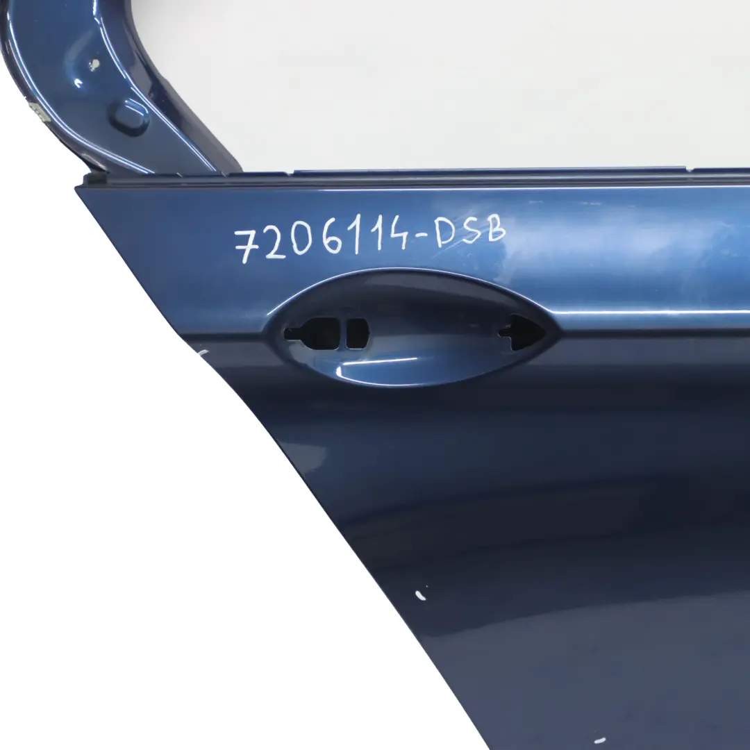 Puerta Trasera Derecha Tiefseeblau Deep Sea Blue Metallic - A76 para BMW F10 con número de pieza 7206114 BMW F10 Puerta Trasera Derecha Tiefseeblau Deep Sea Blue Metallic - A76 - SKU 7206114-DSB - Número de pieza 7206114