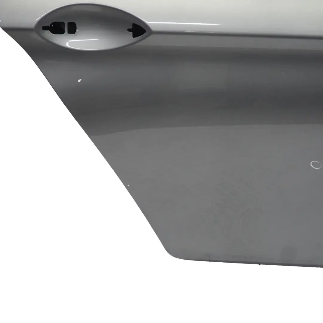 Puerta Trasera Derecha Spacegrau Gris Espacial Metalizado - A52 para BMW F10 con número de pieza 7206114 BMW F10 Puerta Trasera Derecha Spacegrau Gris Espacial Metalizado - A52 - SKU 7206114-SCG1 - Número de pieza 7206114
