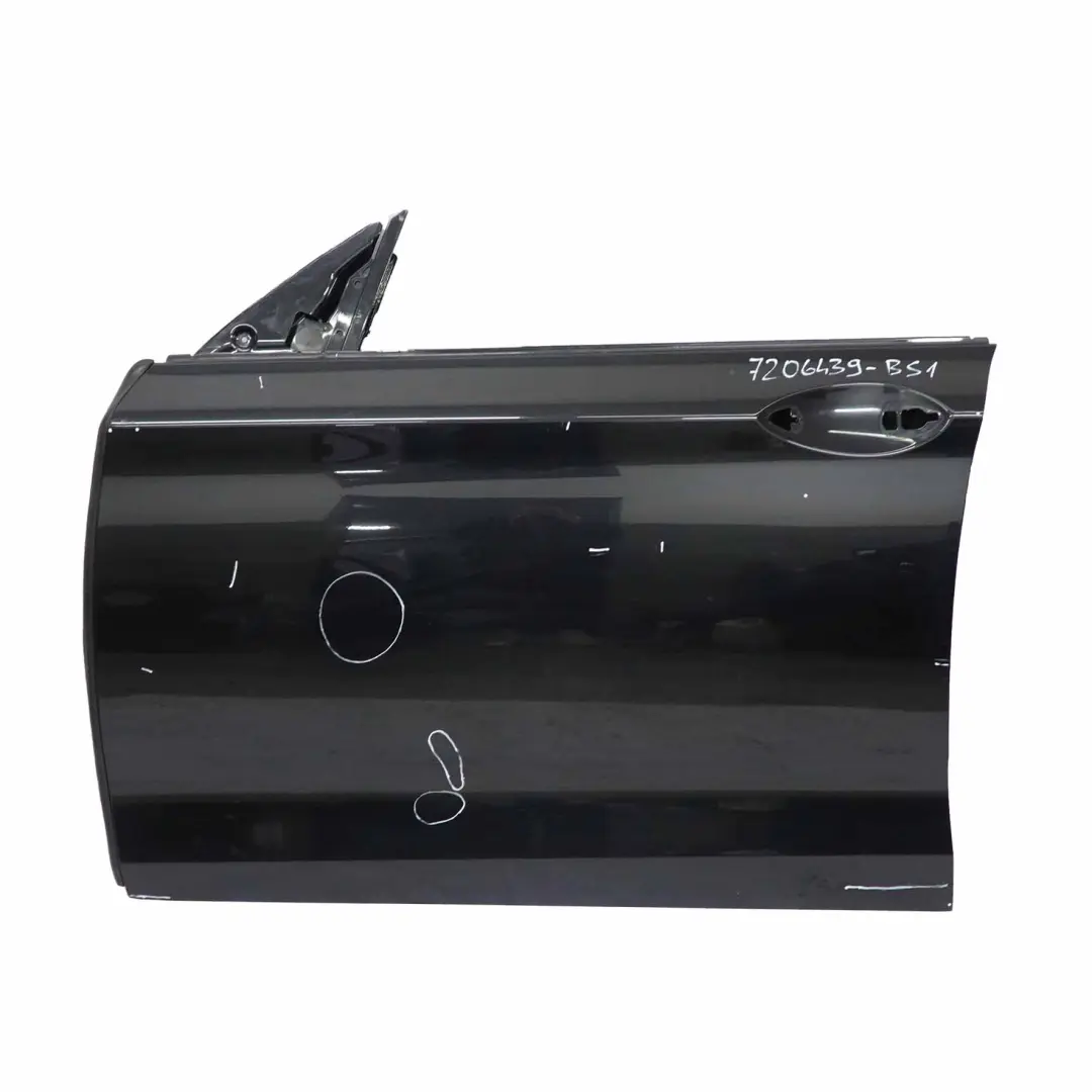 Noir Saphir Metallise - 475 pour BMW F07 GT à propos du numéro de pièce 7206439 BMW F07 GT Noir Saphir Metallise - 475 - SKU 7206439-BS1 - Numéro de pièce 7206439