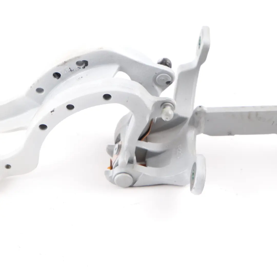 BMW F11 Scharnier Heckklappe Rechts Sophistograu Metallic - A90 7206640 - SKU 7206642-AW - Teilenummer 7206642
