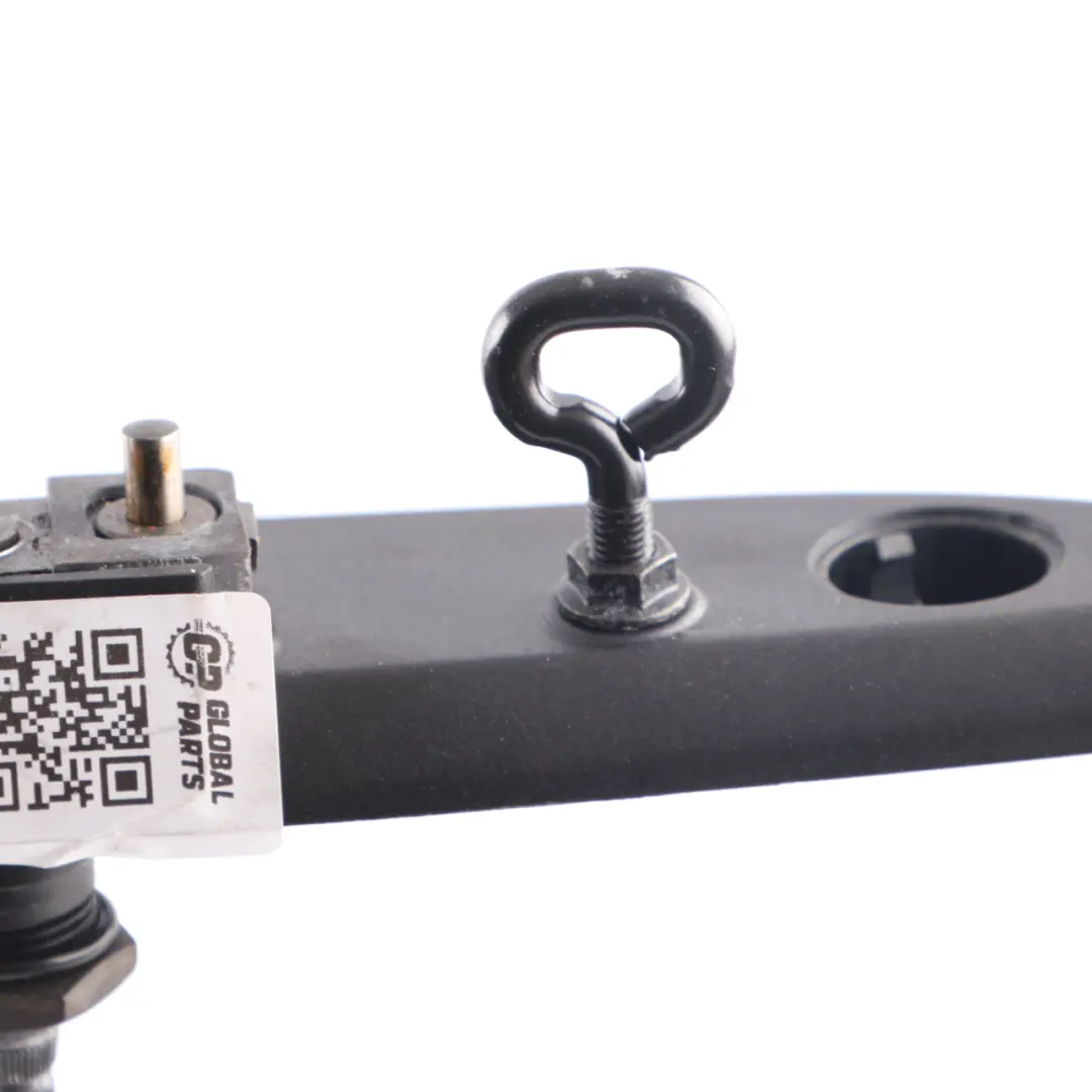 Sistema tergicristallo con perno dell'albero dei tergicristalli per BMW F11 con numero di parte 7355820 BMW F11 Sistema tergicristallo con perno dell'albero dei tergicristalli - SKU 7207044-1 - Numero di parte 7355820