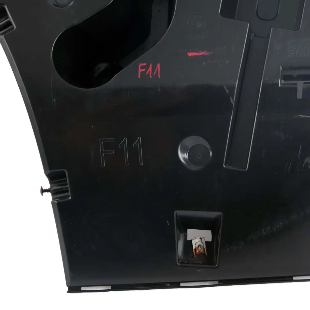 Pare-Chocs Arrière Gauche Côté N/S Guide De fixation pour BMW F11 Touring à propos du numéro de pièce 7207111 BMW F11 Touring Pare-Chocs Arrière Gauche Côté N/S Guide De fixation - SKU 7207111 - Numéro de pièce 7207111