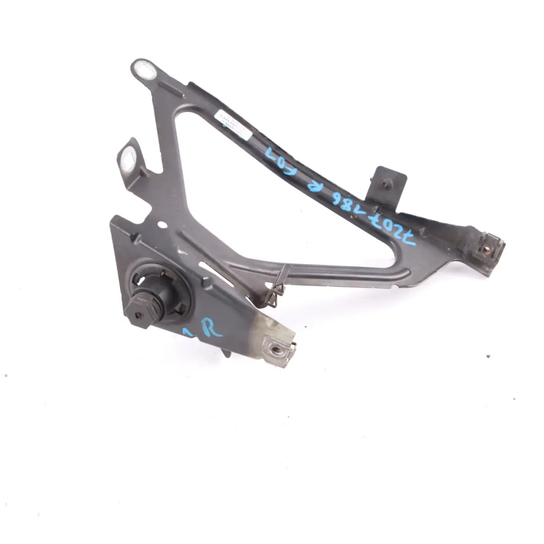 BMW F01 F02 Fender Mounting Bracket Holder Wall Front Right O/S 7184180 - SKU 7207186 - Part number 7207186