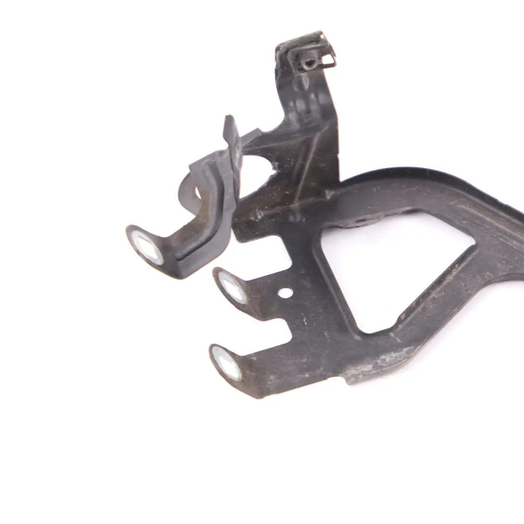 Bracket Holder BMW F10 F11 Front Right Support Panel Fender Schwarz 2 Black 668 to with Part number 7207209 Bracket Holder BMW F10 F11 Front Right Support Panel Fender Schwarz 2 Black 668 - SKU 7207209-SCH - Part number 7207209