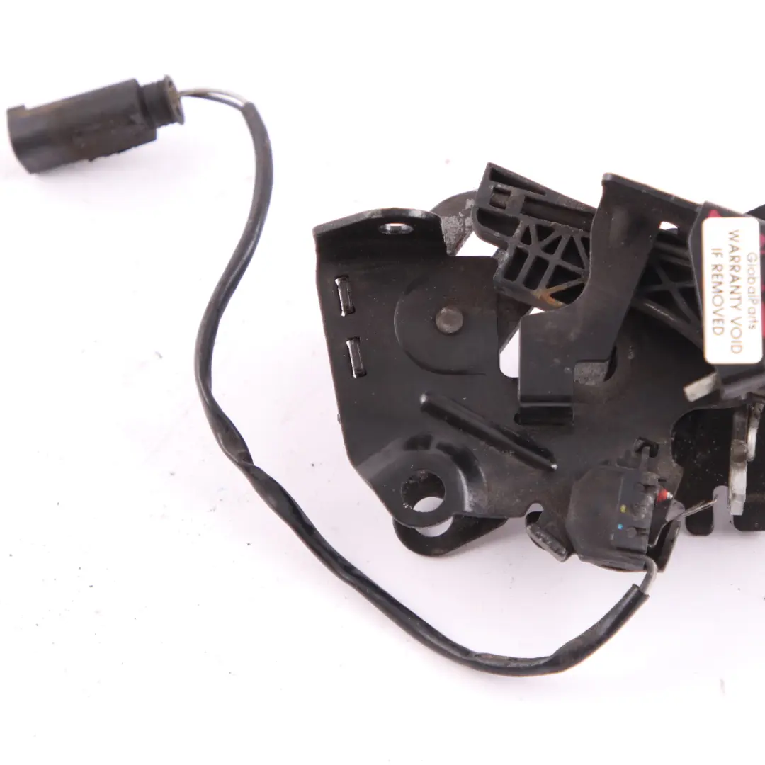 Lock Catch For Hood Bonnet Front Right to BMW Z4 Series E89 Cabrio Roadster with Part number 7207225 BMW Z4 Series E89 Cabrio Roadster Lock Catch For Hood Bonnet Front Right - SKU 7207225 - Part number 7207225