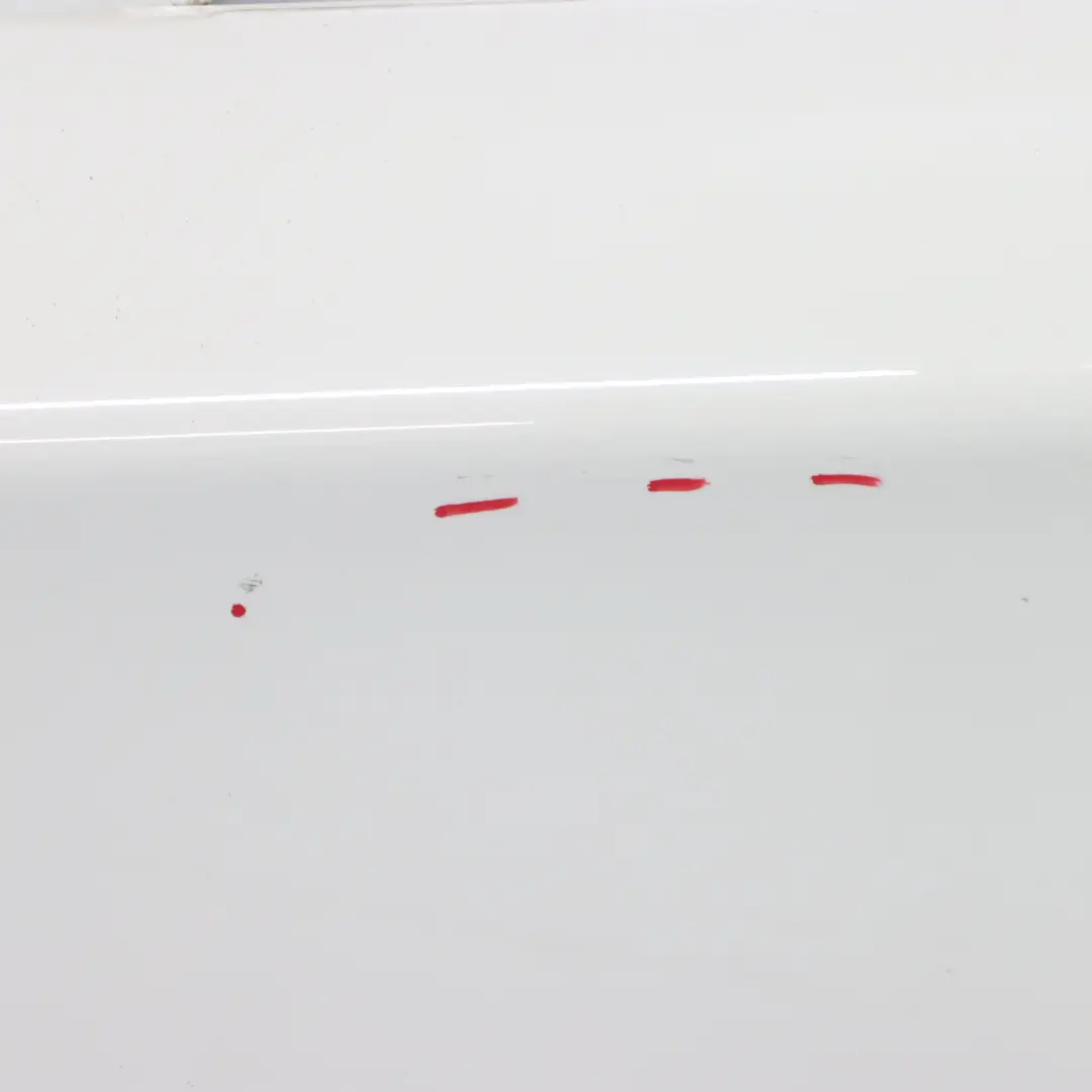 Porta anteriore sinistra Alpinweiss Alpine White 3 - 300 per BMW E81 E82 E88 con numero di parte 7207445 BMW E81 E82 E88 Porta anteriore sinistra Alpinweiss Alpine White 3 - 300 - SKU 7207445-AW2 - Numero di parte 7207445