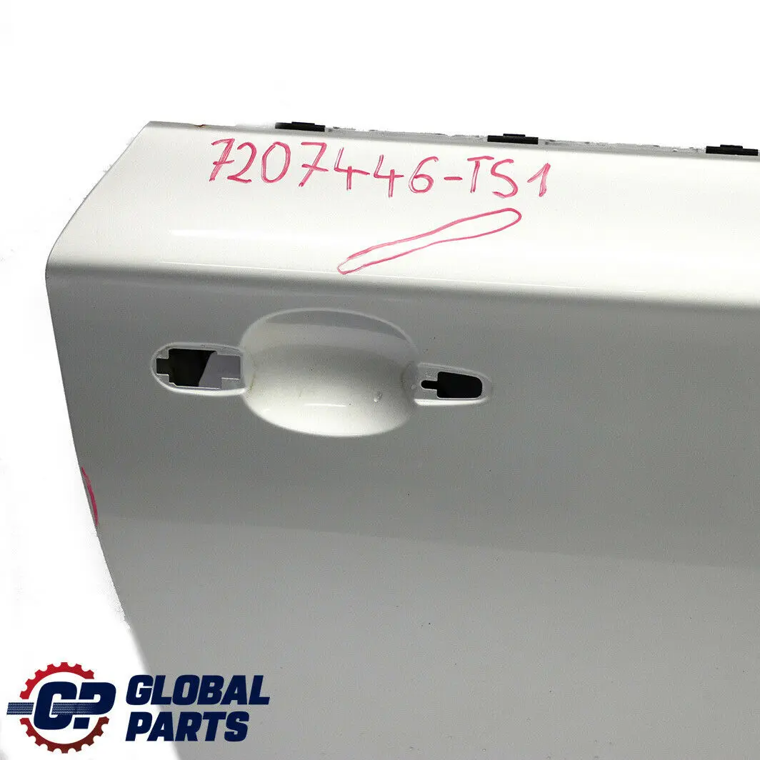 Porta Anteriore Destra Argento-Titanio Argento Metallico per BMW E81 E82 E88 con numero di parte 7207446 BMW E81 E82 E88 Porta Anteriore Destra Argento-Titanio Argento Metallico - SKU 7207446-TS1 - Numero di parte 7207446