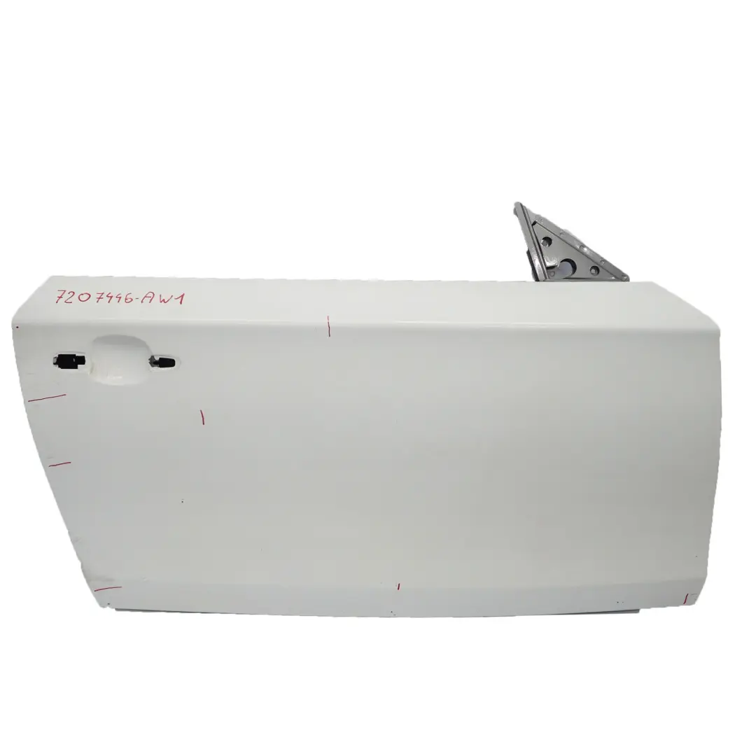 Porta Anteriore Destra Alpinweiss Alpine White - 300 per BMW E81 E82 E88 con numero di parte 7207446 BMW E81 E82 E88 Porta Anteriore Destra Alpinweiss Alpine White - 300 - SKU 7207446-AW1 - Numero di parte 7207446