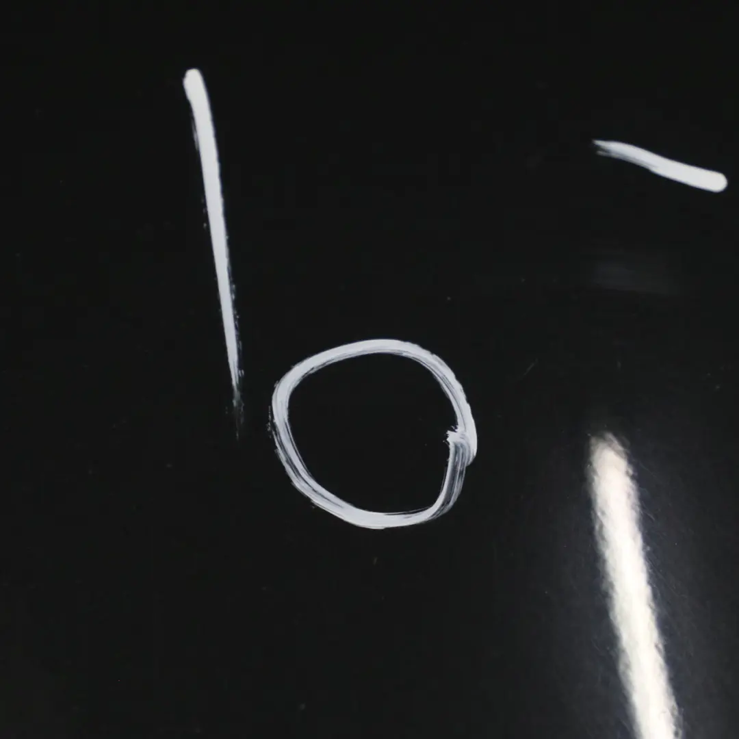 Passeggero Porta Anteriore Destra Black Sapphire Metallico per BMW E81 E82 E88 con numero di parte 7207446 BMW E81 E82 E88 Passeggero Porta Anteriore Destra Black Sapphire Metallico - SKU 7207446-BS2 - Numero di parte 7207446