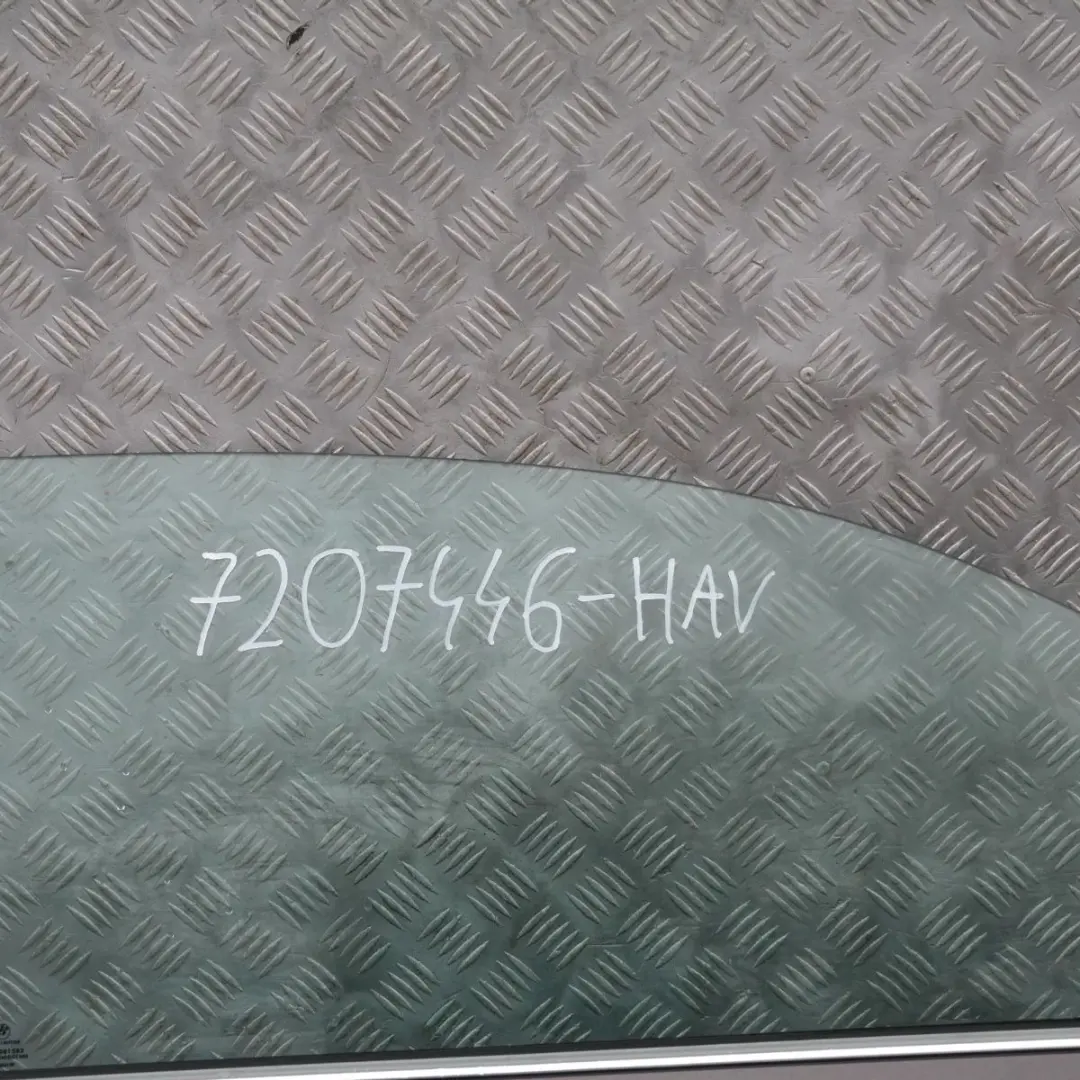 BMW E81 E82 E88 Porte avant Droite Havanna Metallique Braun - A17 - SKU 7207446-HAV - Numéro de pièce 7207446