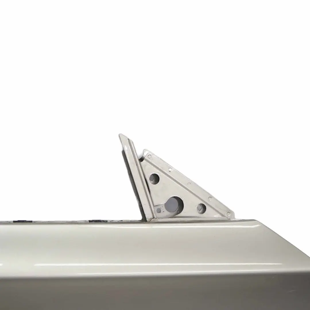  @BMW E81 E82 Door Front Right O/S E88 Kaschmirsilber Cashmere Silver - A72 - SKU 7207446-KAS1 - Part number 7207446