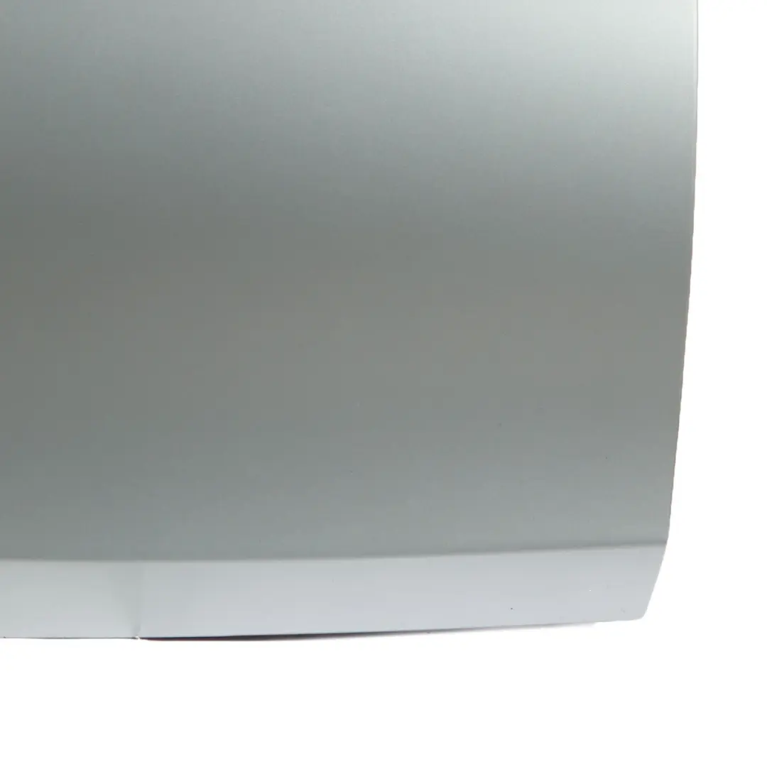 Door Front Right O/S Patagoniagruen Green Metallic - A71 to BMW E81 E82 E88 with Part number 7207446 BMW E81 E82 E88 Door Front Right O/S Patagoniagruen Green Metallic - A71 - SKU 7207446-PTG - Part number 7207446