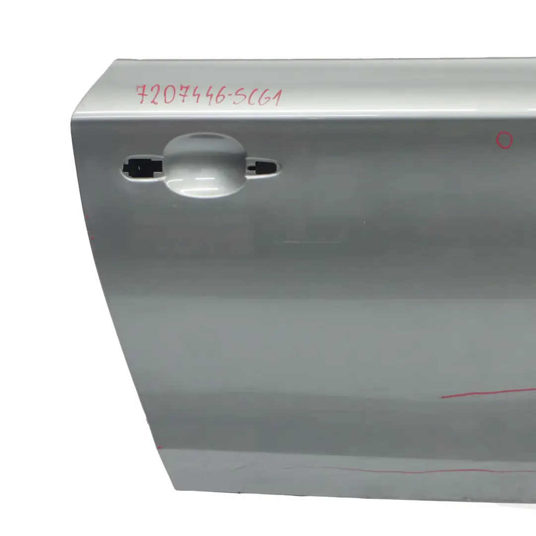 Porta Anteriore Destra E82 E88 Spacegrau Grigio Spazio - A52 per BMW E81 con numero di parte 7207446 BMW E81 Porta Anteriore Destra E82 E88 Spacegrau Grigio Spazio - A52 - SKU 7207446-SCG1 - Numero di parte 7207446