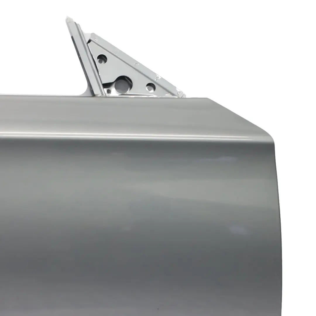 Tür Vorne Rechts Spacegrau Grau Metallic - A52 für BMW E81 E82 E88 mit Teilenummer 7207446 BMW E81 E82 E88 Tür Vorne Rechts Spacegrau Grau Metallic - A52 - SKU 7207446-SCG - Teilenummer 7207446