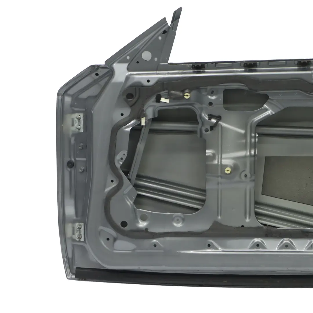 Tür Vorne Rechts Spacegrau Grau Metallic - A52 für BMW E81 E82 E88 mit Teilenummer 7207446 BMW E81 E82 E88 Tür Vorne Rechts Spacegrau Grau Metallic - A52 - SKU 7207446-SCG - Teilenummer 7207446