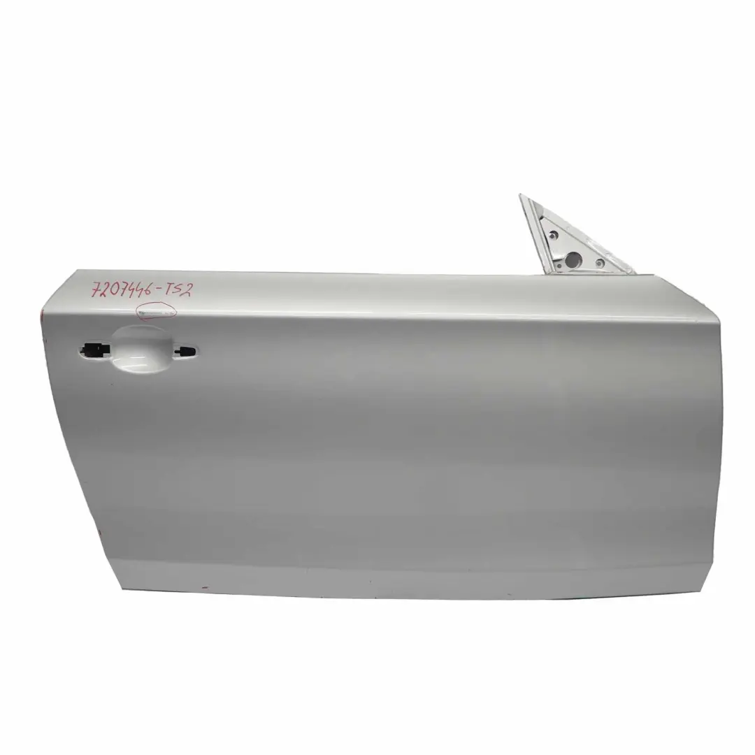 Door Front Right O/S Titansilber Titan Silver Metallic - 354 to BMW E81 E82 E88 with Part number 7207446 BMW E81 E82 E88 Door Front Right O/S Titansilber Titan Silver Metallic - 354 - SKU 7207446-TS2 - Part number 7207446