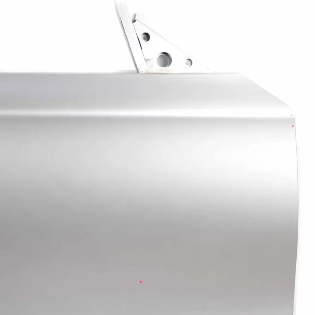 Door Front Right O/S Titansilber Titan Silver Metallic - 354 to BMW E81 E82 E88 with Part number 7207446 BMW E81 E82 E88 Door Front Right O/S Titansilber Titan Silver Metallic - 354 - SKU 7207446-TS - Part number 7207446
