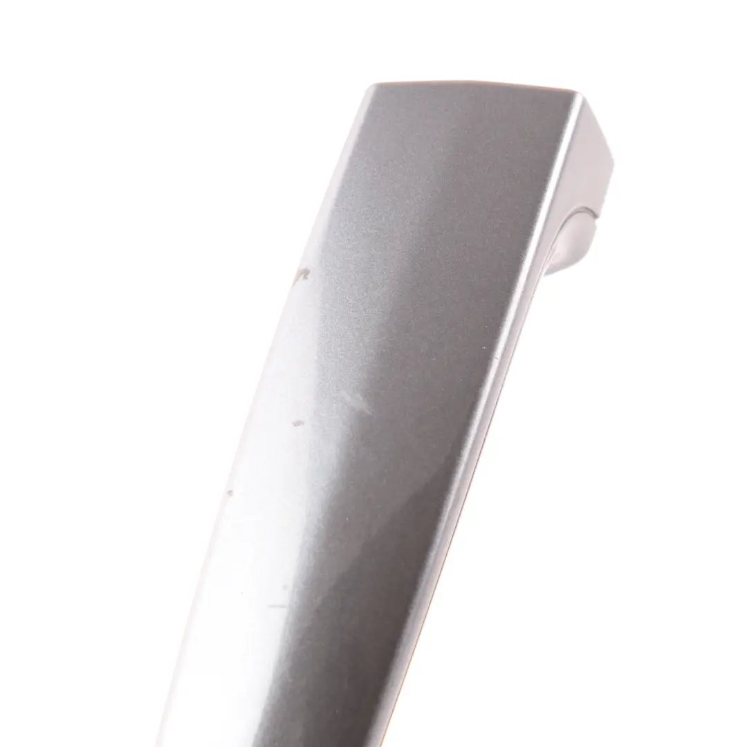 Klamka Drzwi Prawy Przód Tył Mineralgrau Grey Metallic B39 do BMW E90 F20 F30 o numerze 7207562 BMW E90 F20 F30 Klamka Drzwi Prawy Przód Tył Mineralgrau Grey Metallic B39 - SKU 7207562-MG - Numer Części 7207562