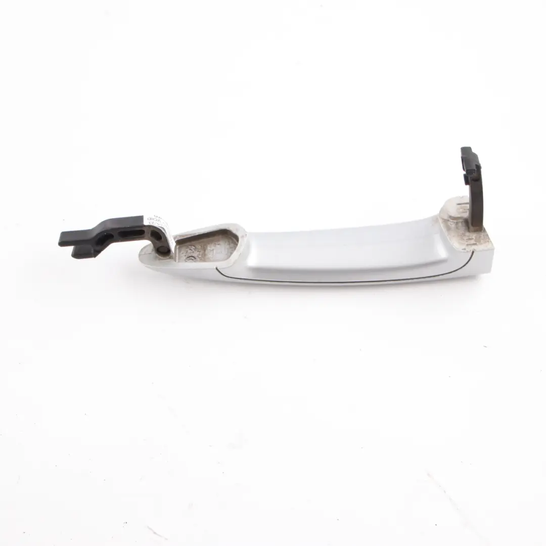 Poignée porte Prise avant arrière droite Titan argent - 354 pour BMW E90 F30 à propos du numéro de pièce 7207562 BMW E90 F30 Poignée porte Prise avant arrière droite Titan argent - 354 - SKU 7207562-TS - Numéro de pièce 7207562