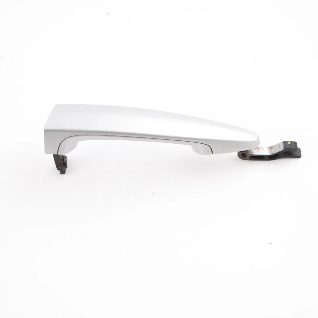 Maniglia porta Grab anteriore posteriore destra Titan Silver - 354 per BMW E90 F20 con numero di parte 7207562 BMW E90 F20 Maniglia porta Grab anteriore posteriore destra Titan Silver - 354 - SKU 7207562-TS - Numero di parte 7207562