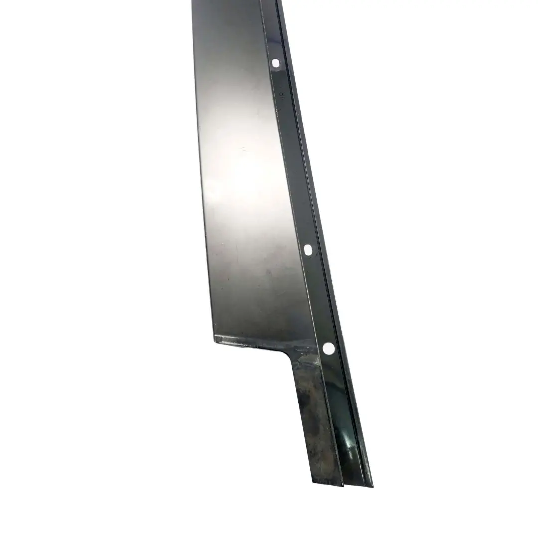 Finisher Window Frame B-Pillar Front Right O/S High Gloss to BMW X5 Series E70 with Part number 7207832 BMW X5 Series E70 Finisher Window Frame B-Pillar Front Right O/S High Gloss - SKU 7207832-1 - Part number 7207832