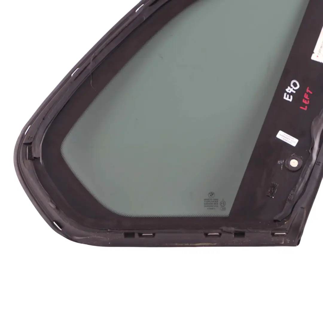 Finestrino Laterale Nero Vetro Alluminio Posteriore Sinistro AS3 per BMW X5 E70 con numero di parte 7207885 BMW X5 E70 Finestrino Laterale Nero Vetro Alluminio Posteriore Sinistro AS3 - SKU 7207885 - Numero di parte 7207885