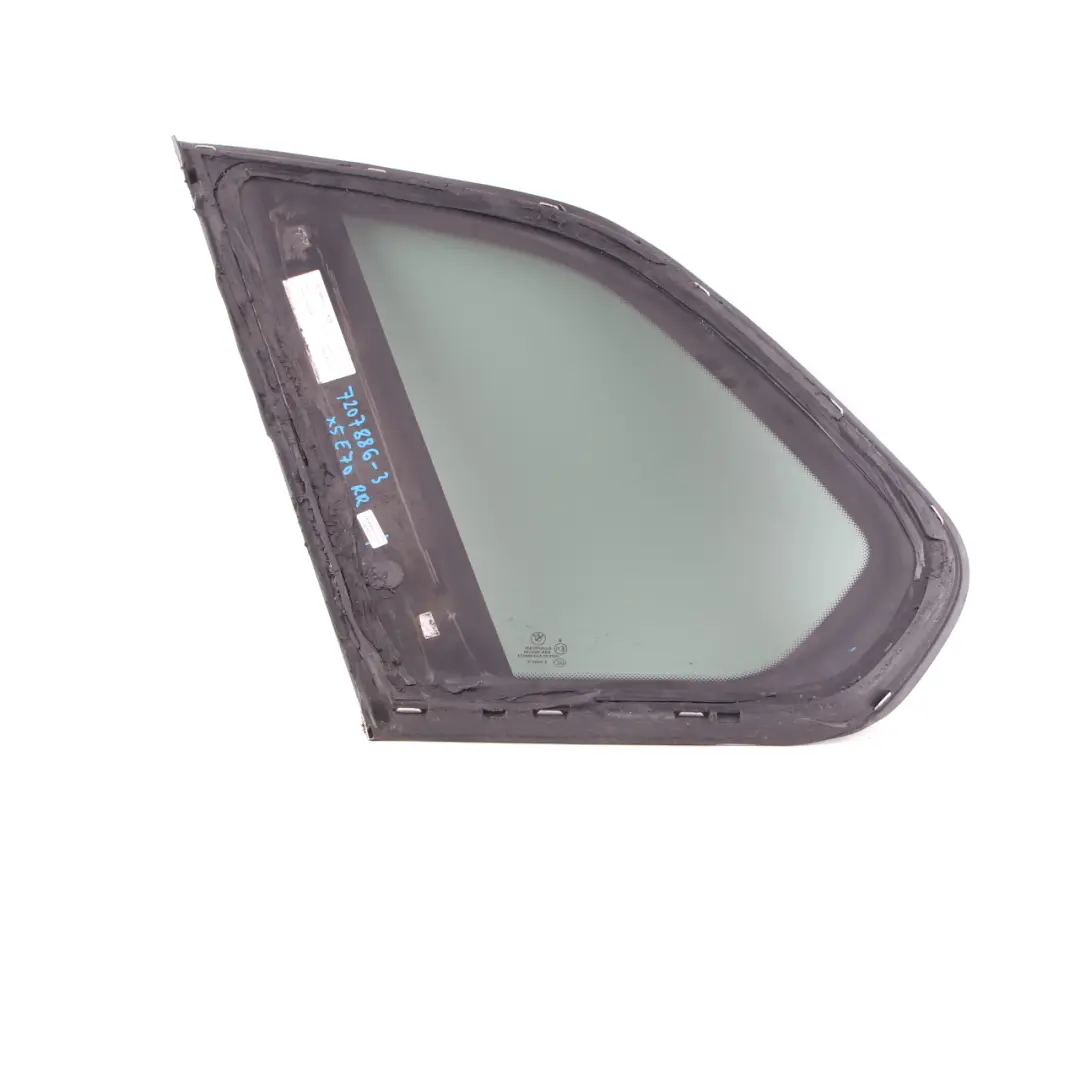 Ventana Lateral Cuartos Cristal Trasero Derecho Negro AS3 para BMW X5 E70 con número de pieza 7207886 BMW X5 E70 Ventana Lateral Cuartos Cristal Trasero Derecho Negro AS3 - SKU 7207886-4 - Número de pieza 7207886