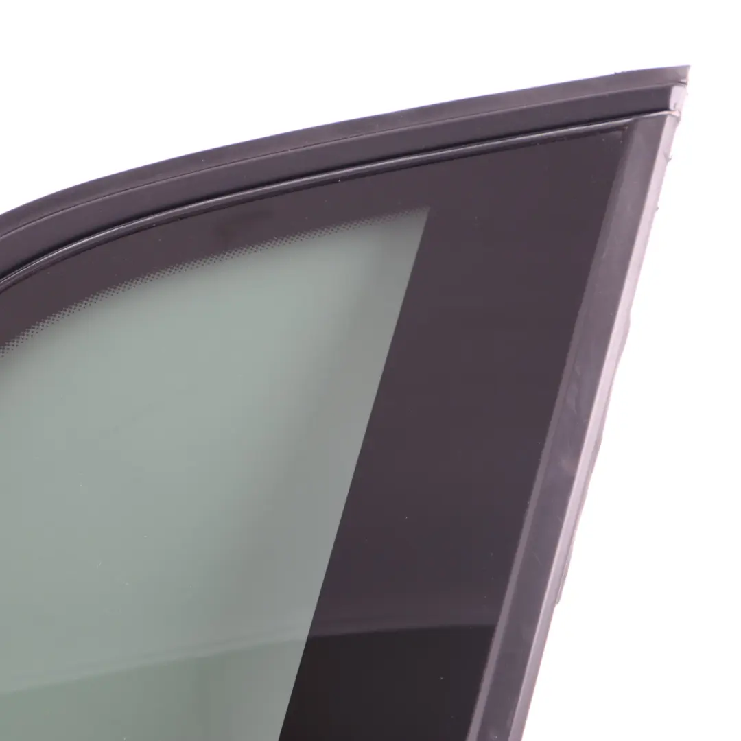 Vitre De Quartier Vitrage Arrière Droit Noir AS3 pour BMW X5 E70 à propos du numéro de pièce 7207886 BMW X5 E70 Vitre De Quartier Vitrage Arrière Droit Noir AS3 - SKU 7207886-4 - Numéro de pièce 7207886