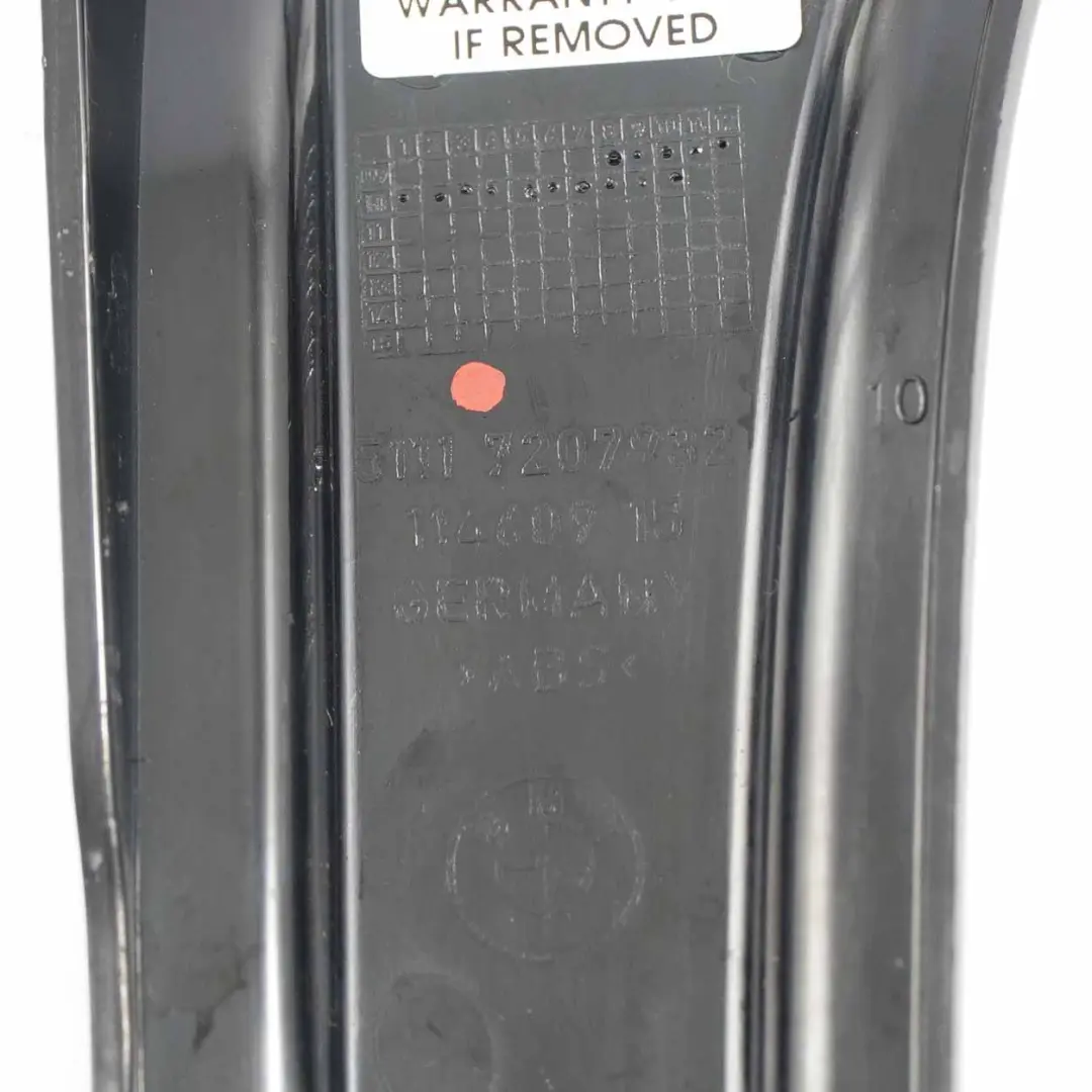 Staffa Paraurti Anteriore BMW F10 F11 LCI Distanziale Supporto Destro per con numero di parte 7207932 Staffa Paraurti Anteriore BMW F10 F11 LCI Distanziale Supporto Destro - SKU 7207932 - Numero di parte 7207932