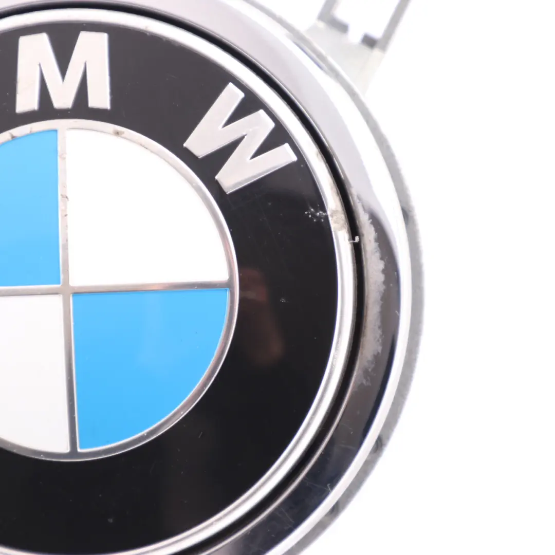 Emblema Maletero BMW E81 E87 Botón Portón Trasero Insignia Apertura para con número de pieza 7207933 Emblema Maletero BMW E81 E87 Botón Portón Trasero Insignia Apertura - SKU 7207933-1 - Número de pieza 7207933